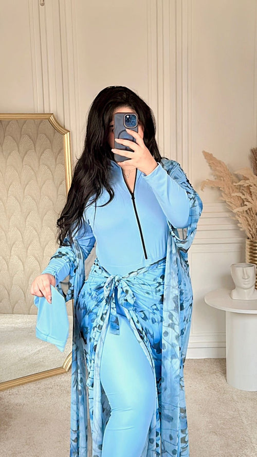 Burkini 5 Pièces Bleu Ciel Femme – Maillot Modeste avec Cape Fluide, Body, Pantalon et Bonnet en Tissu Cyclisme